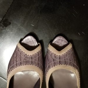 Suade and Leather Lavender Heels